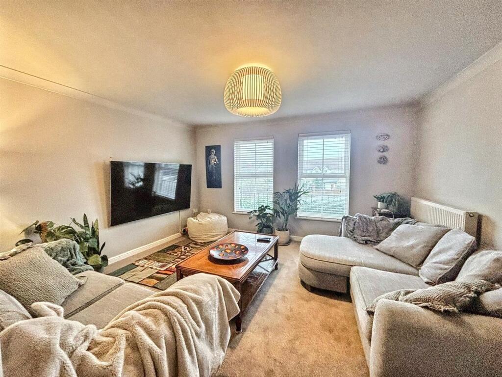 Additional property image - Admiralty Crescent, Eastbourne