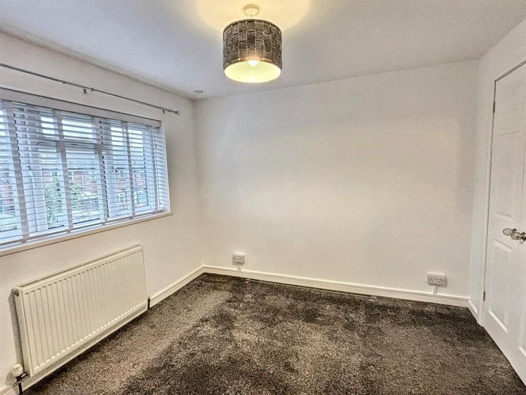 Additional property image - Great Cliffe Road, Eastbourne