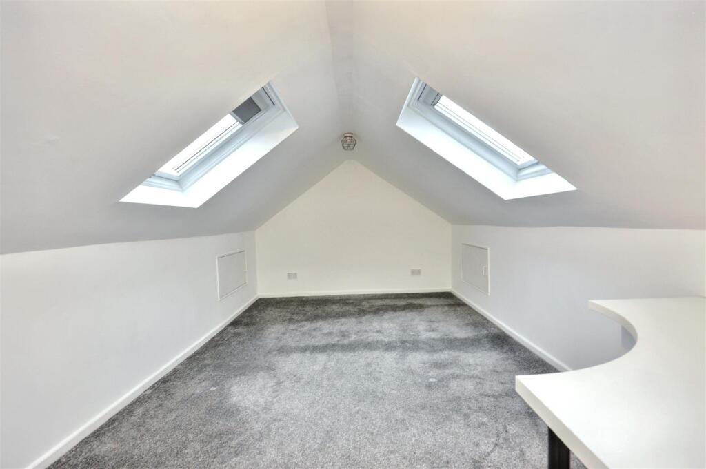 Additional property image - Great Cliffe Road, Eastbourne