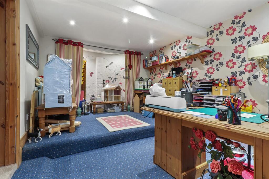Additional property image - Kings Drive, Eastbourne