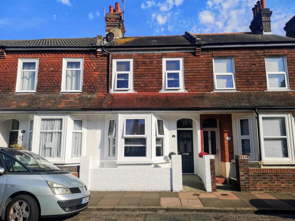 2 bedroom terraced house for sale in Dursley Road, Eastbourne, BN22