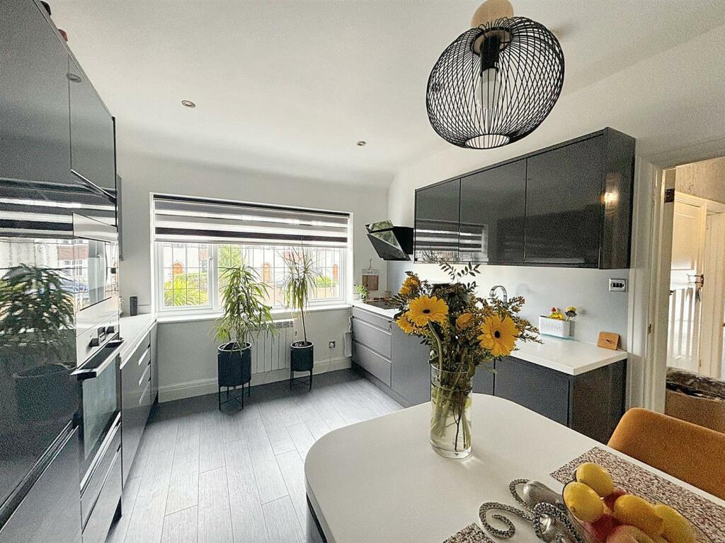 Additional property image - Kings Drive, Eastbourne