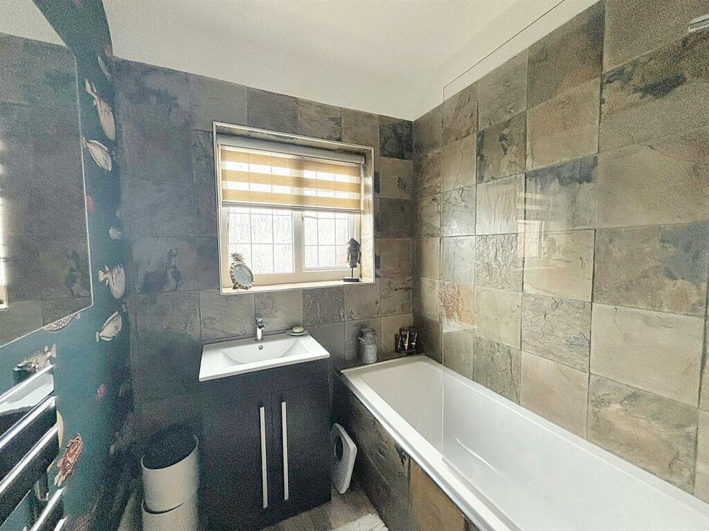 Additional property image - Kings Drive, Eastbourne