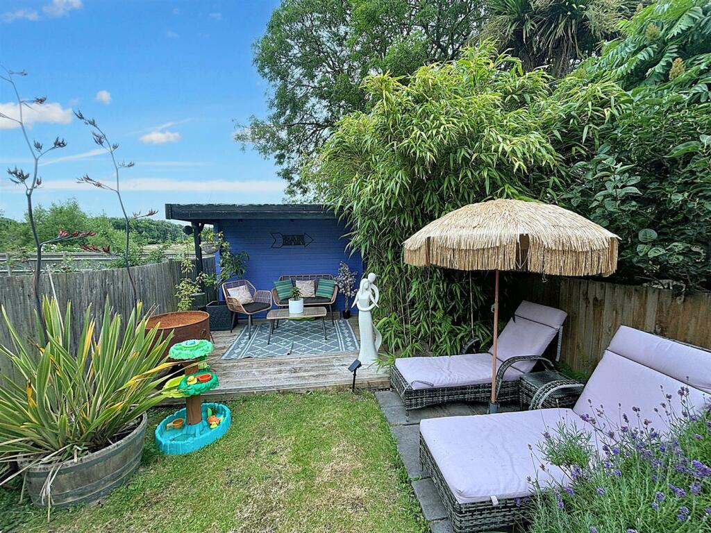 Additional property image - Kings Drive, Eastbourne
