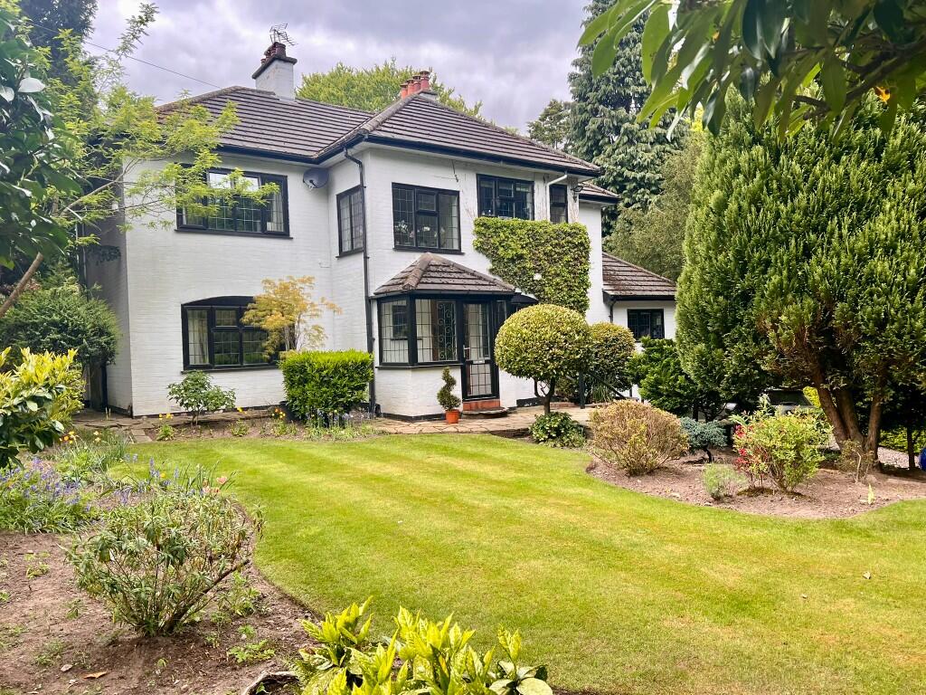 Main image of property: Oldhams Rise,Macclesfield,SK10