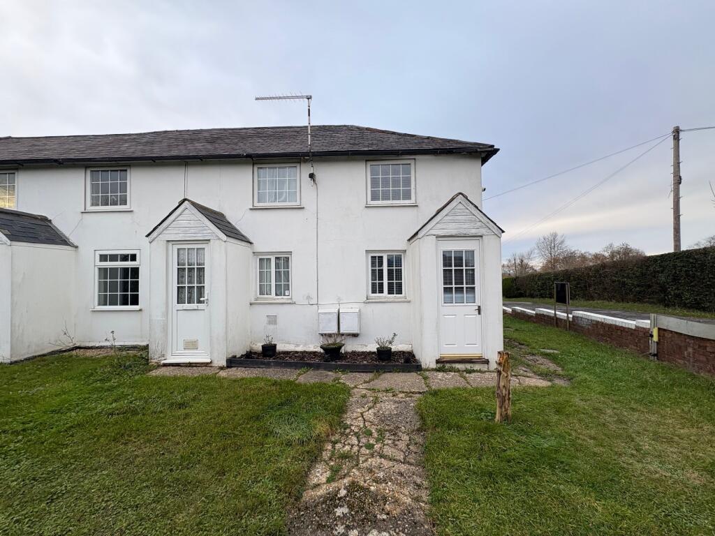 Main image of property: Broad Oak