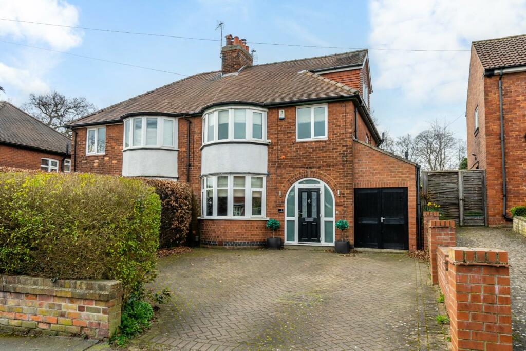 4 bedroom semi-detached house for sale in Beech Grove, Acomb, York, YO26