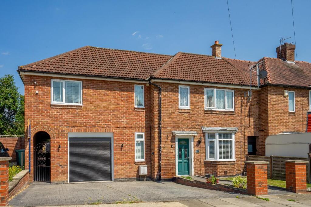Main image of property: Tennent Road, York