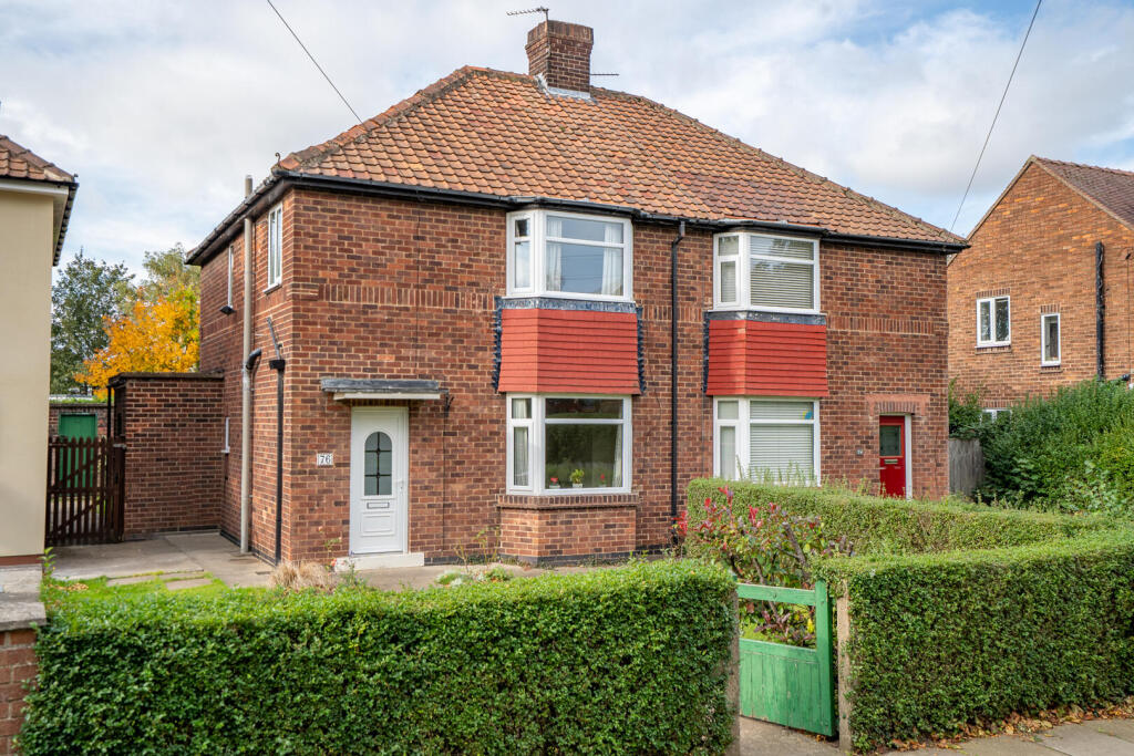 3 bedroom semi-detached house