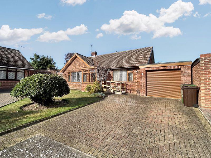 Main image of property: Yew Tree Close, Bradwell