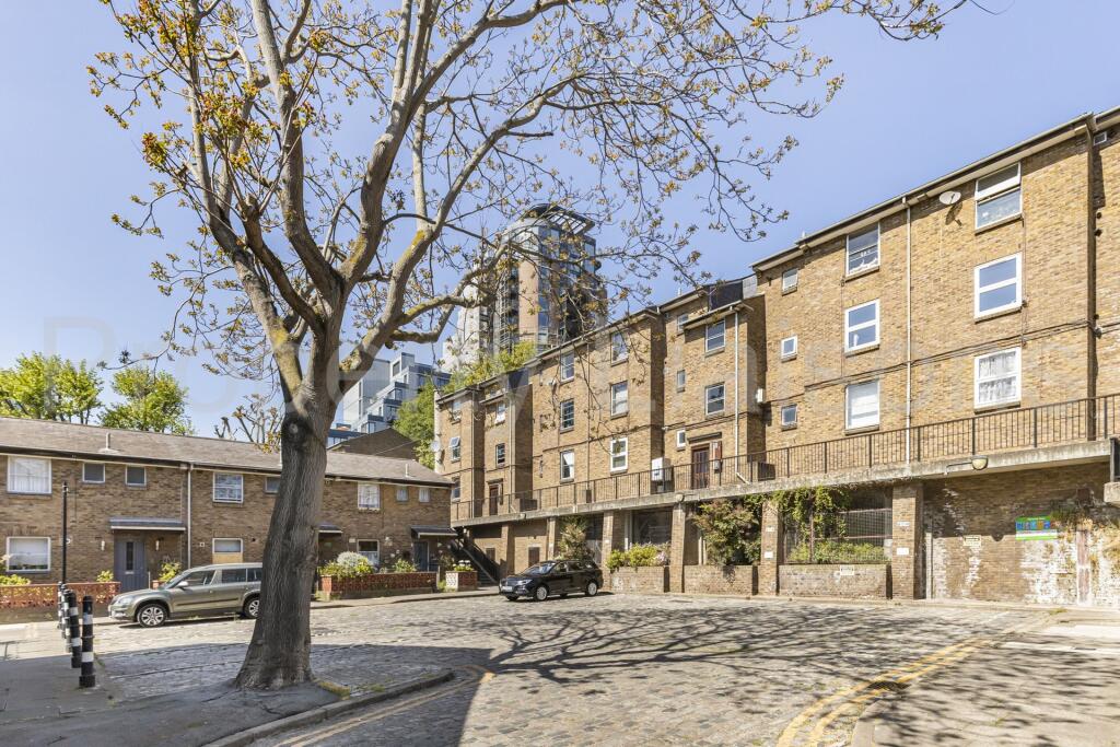 Main image of property: John Rennie Walk, London, E1W
