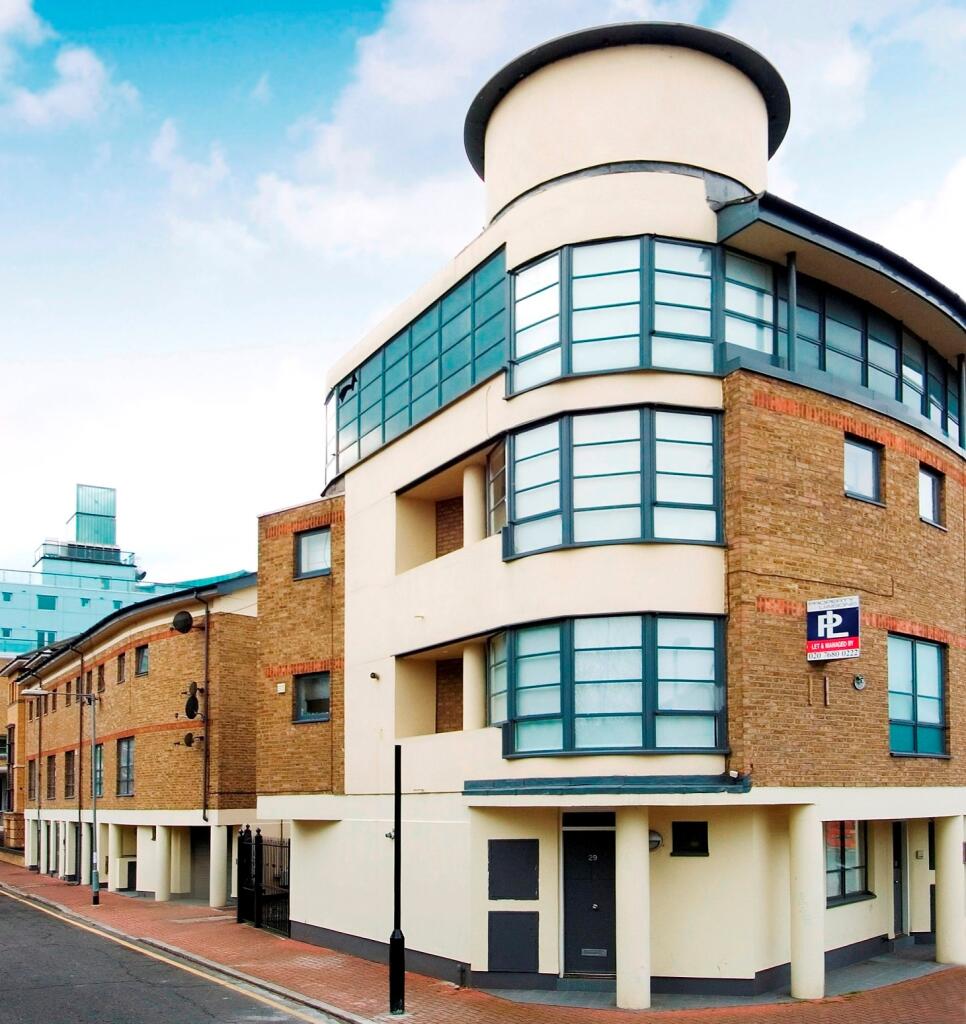 Main image of property: Hermitage Wall, Wapping, E1W