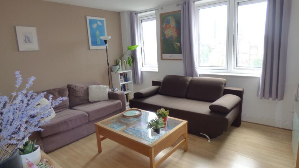 Main image of property: Skyline Plaza, London, E1