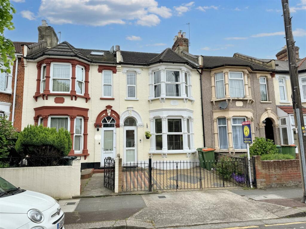 3 bedroom terraced house for sale in Sheringham Avenue, London, E12