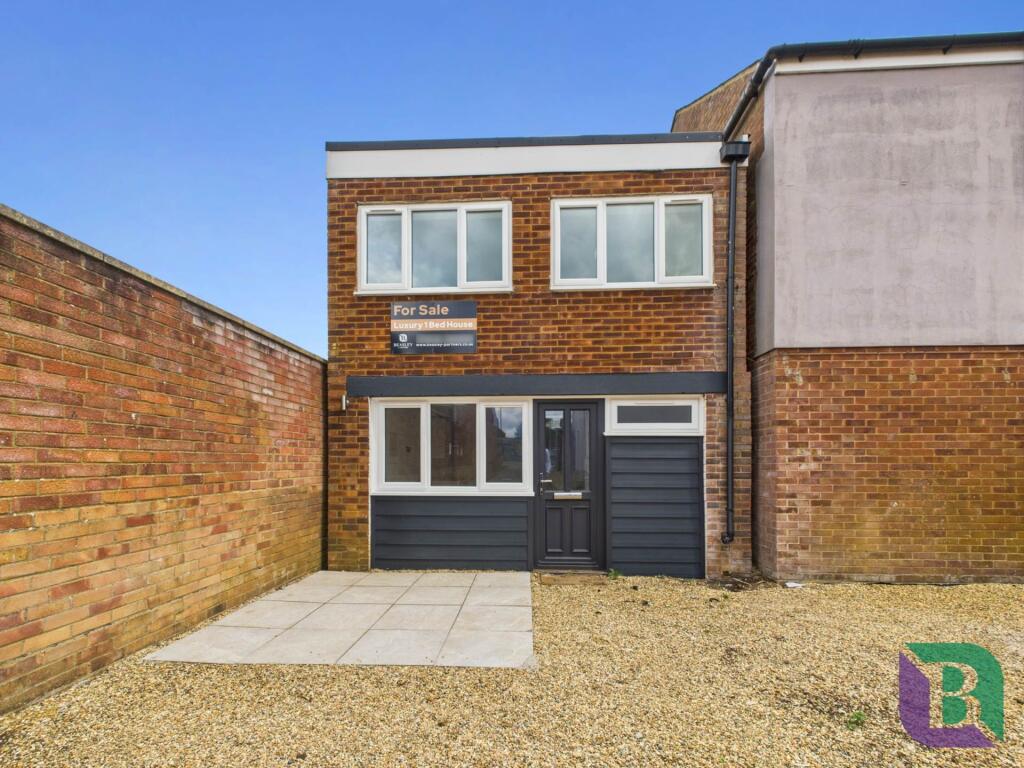 Main image of property: High Street, Woburn Sands