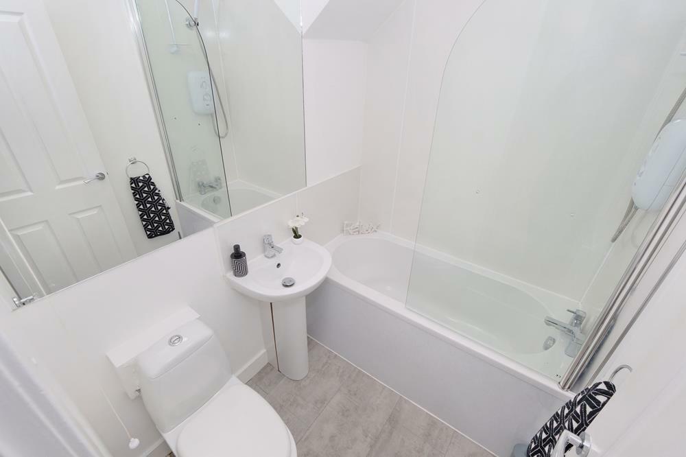 Additional property image - Summerfield Terrace, Top Floor Right, AB24