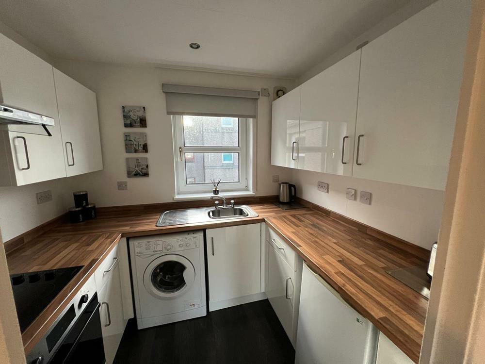 Additional property image - Nelson Court, Top Floor, AB24