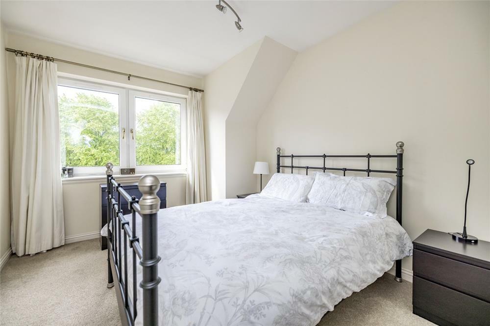 Additional property image - Kings Gate, Top Floor, AB15