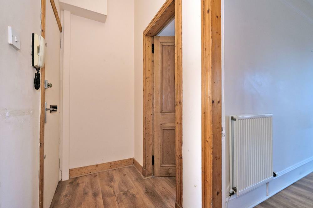 Additional property image - Union Grove, First Right, AB10
