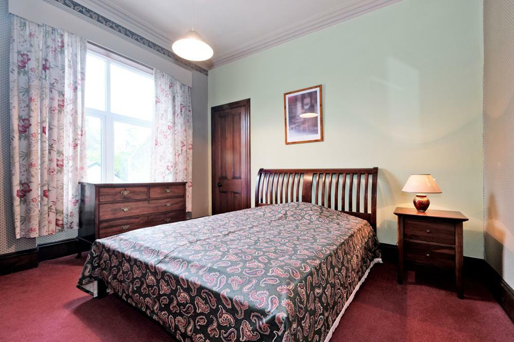 Additional property image - Richmondhill Place, Aberdeen, AB15