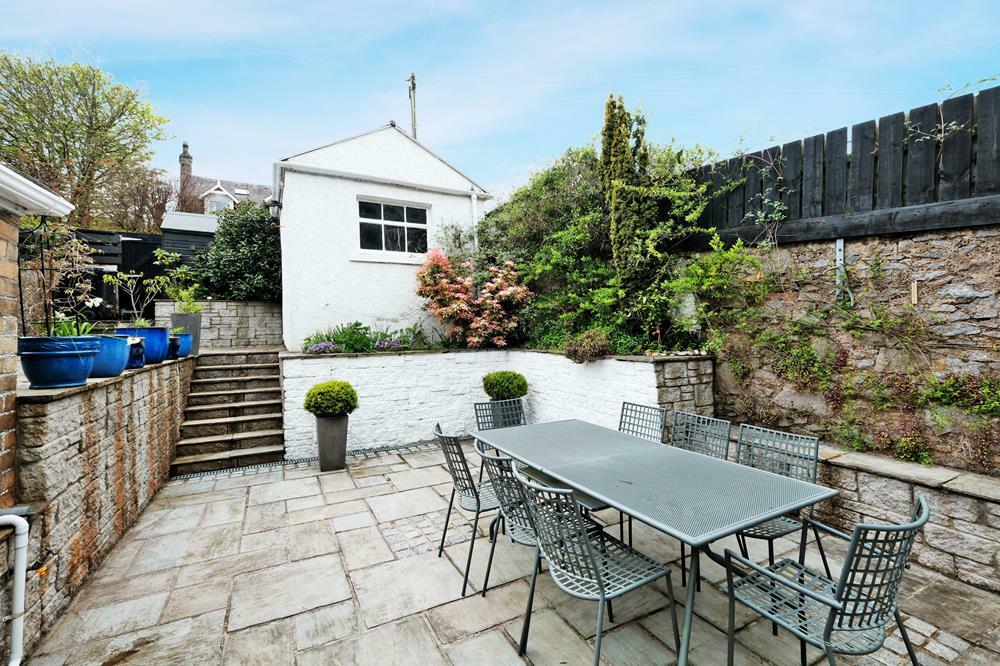 Additional property image - Richmondhill Place, Aberdeen, AB15