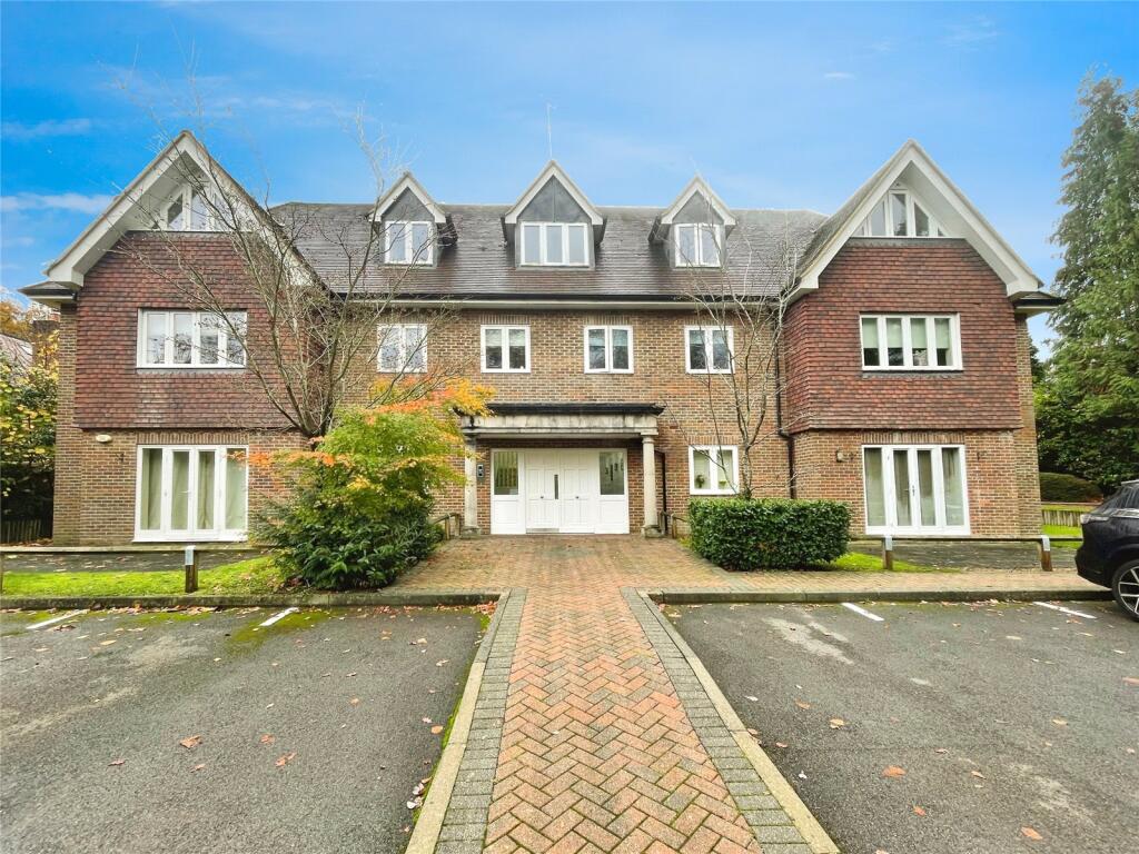 Main image of property: London Road, Sunningdale, Ascot, Berkshire, SL5