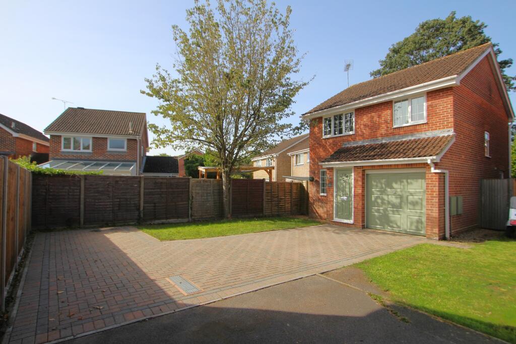 Main image of property: THE MEADOW, DENMEAD