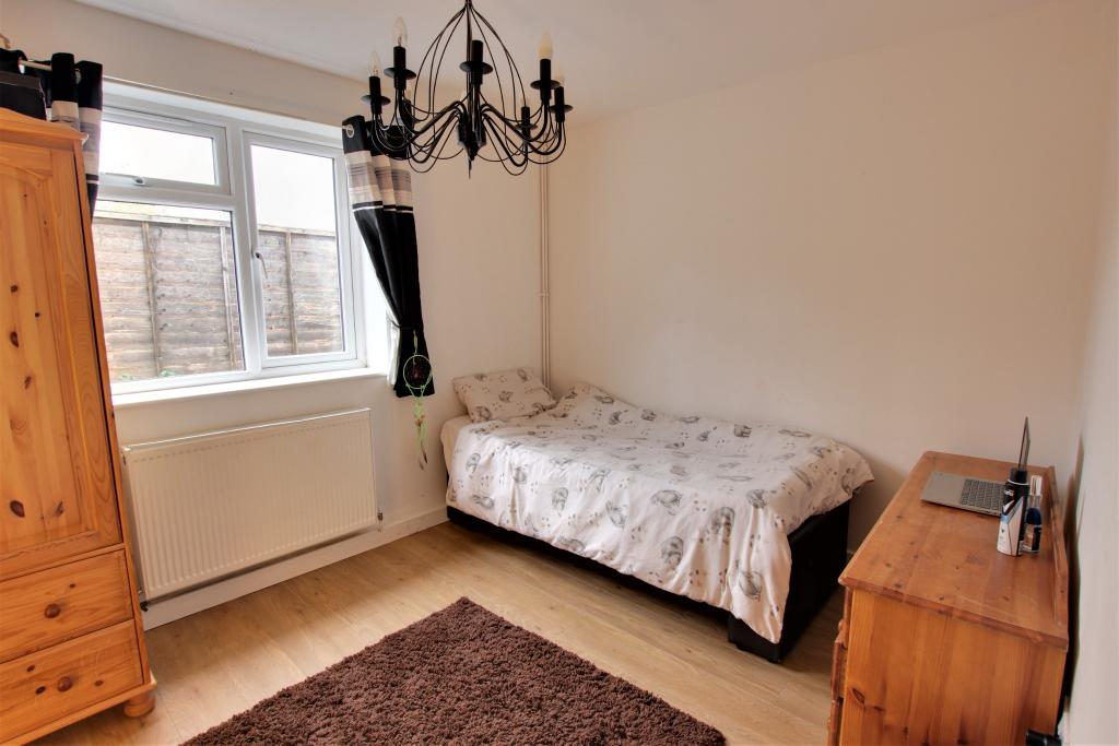 2 bedroom detached bungalow for sale in Eastfield Close, Emsworth, PO10