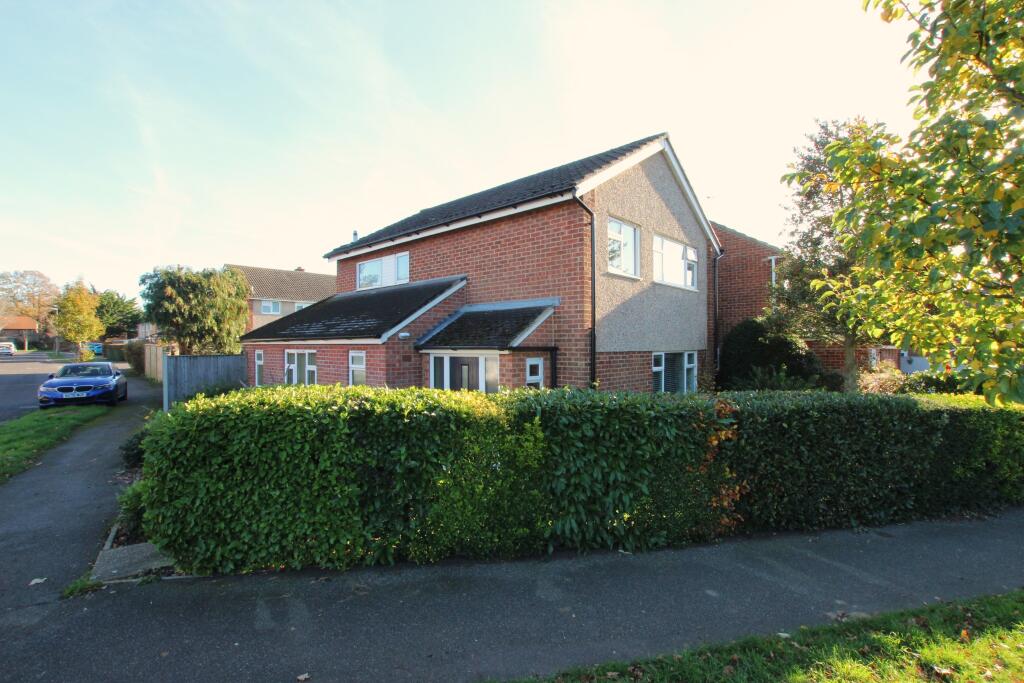 3 bedroom detached house for sale in Pook Lane, Warblington, PO9