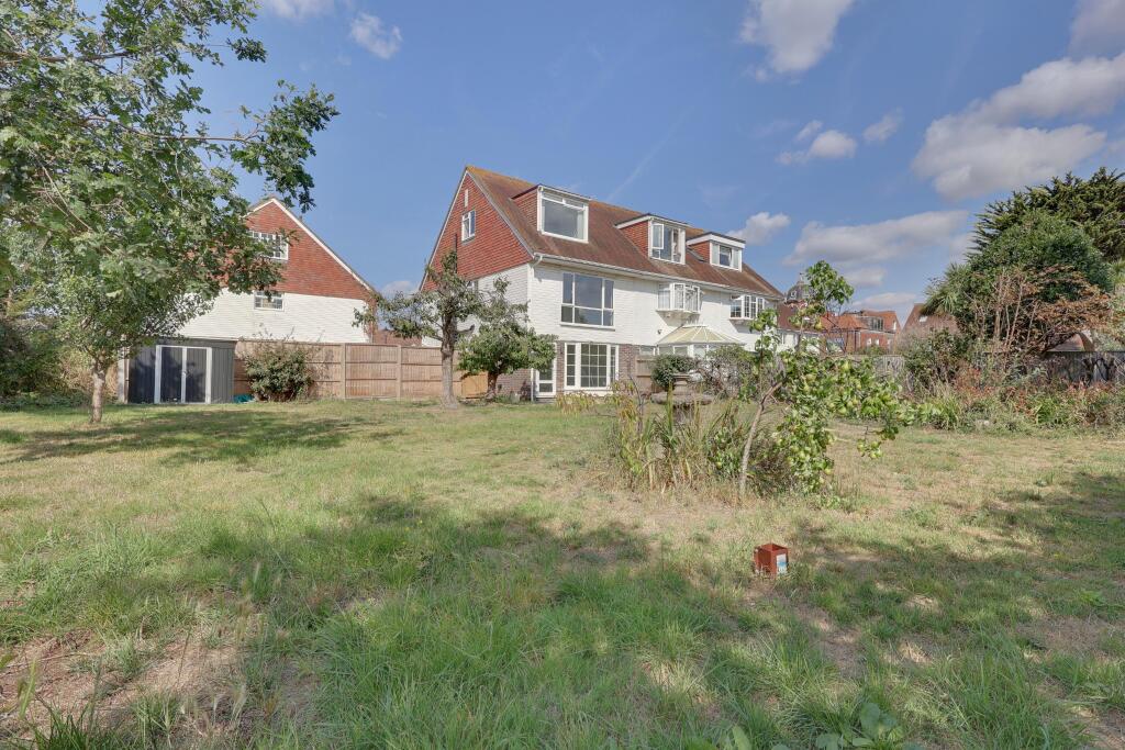 Main image of property: Towers Garden, Langstone, Havant