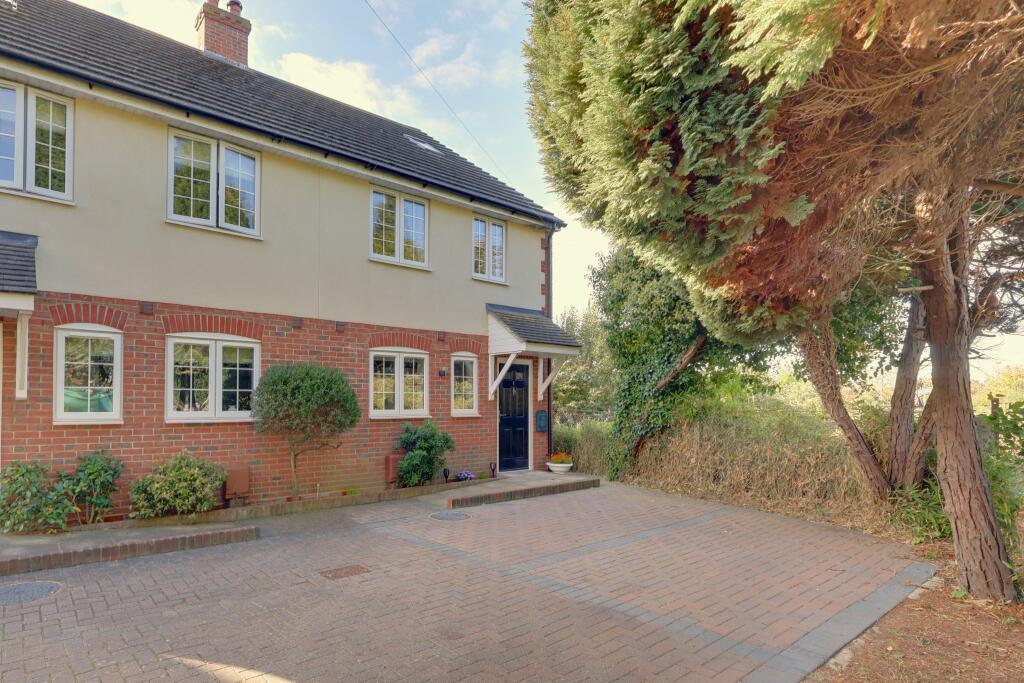 Main image of property: Denn Fields, Denvilles, Havant