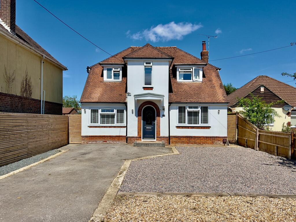Main image of property: Ashleigh Close, Hythe