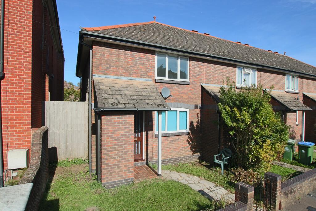 3 bedroom end of terrace house for sale in Portswood, Southampton, SO14