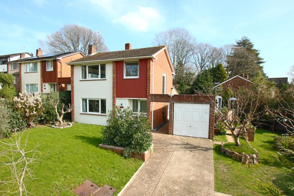 3 bedroom detached house for sale in Bassett, Southampton, SO16