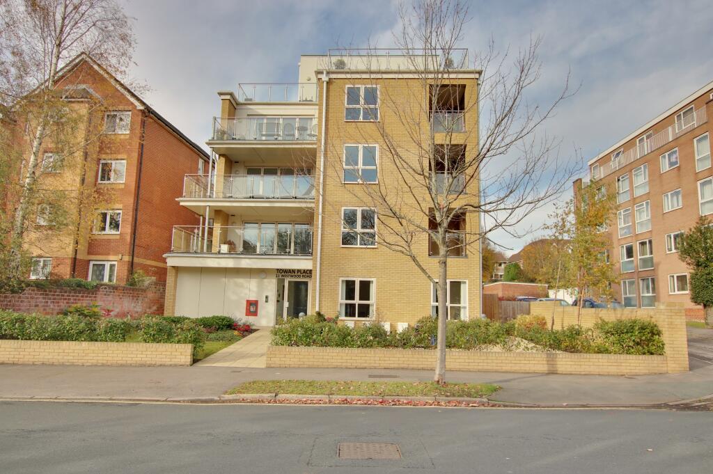 Main image of property: 11 Westwood Road, Southampton