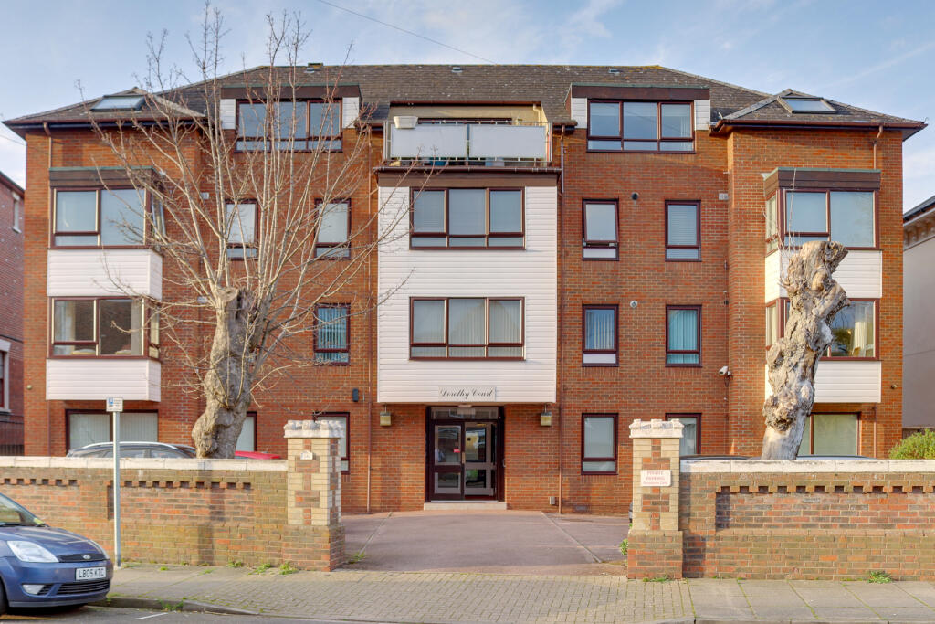 2 bedroom apartment for sale in Wilson Grove, Southsea, PO5