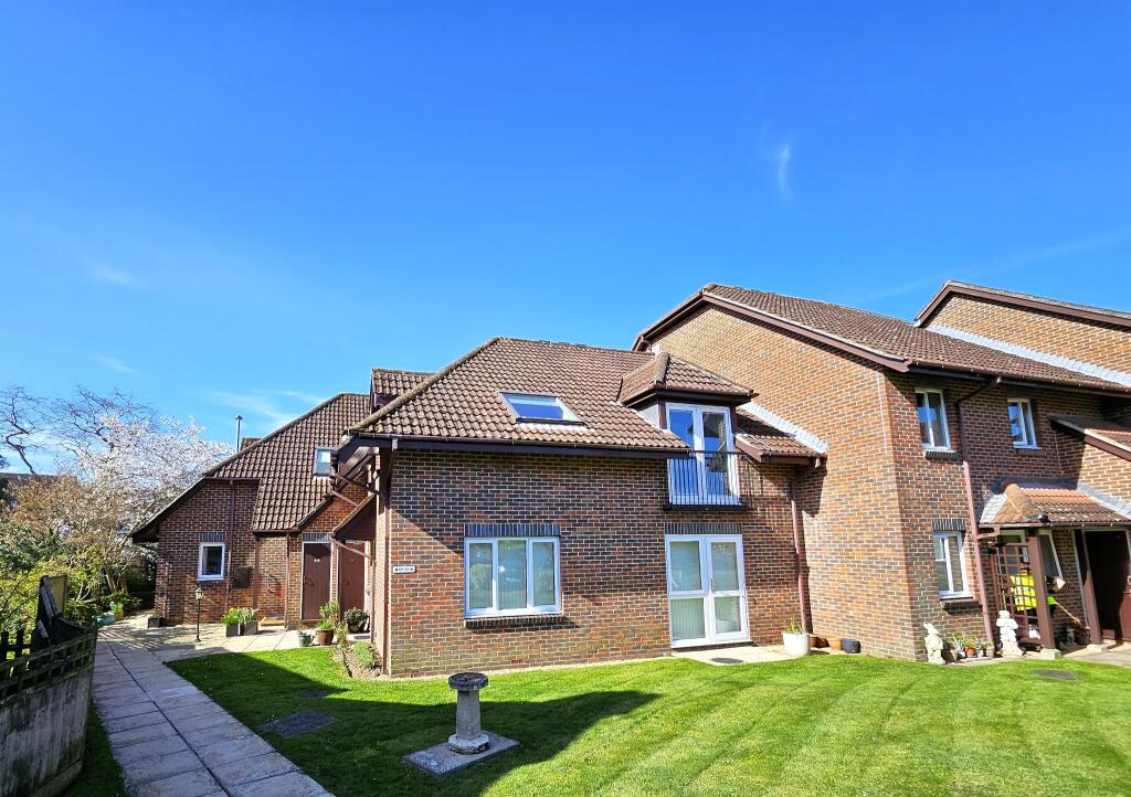 Main image of property: Sharon Road, West End, Southampton