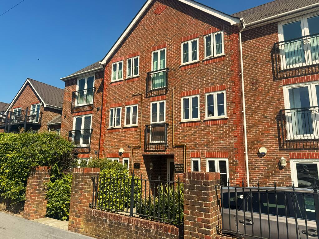 Main image of property: West End, Southampton