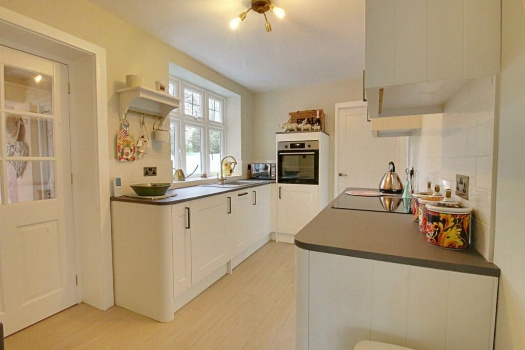 1 bedroom apartment for sale in Sheering Lower Road, Sawbridgeworth, CM21