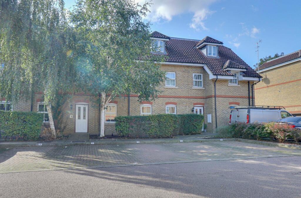 2 bedroom apartment for sale in London Road, Sawbridgeworth, CM21