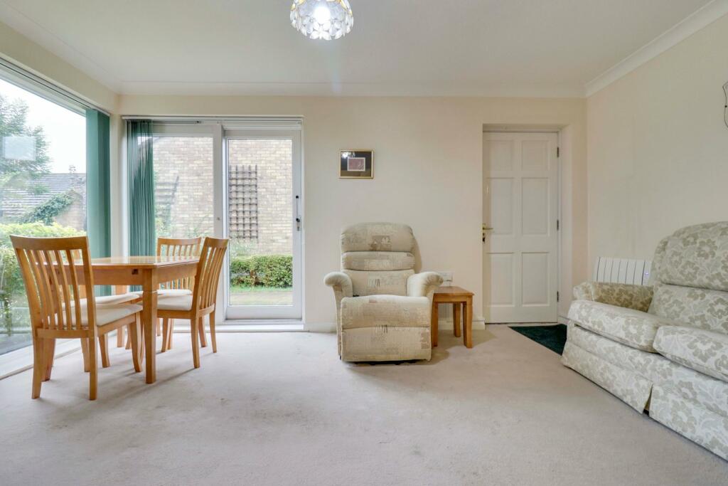 Additional property image - High Wych Road, Sawbridgeworth, CM21