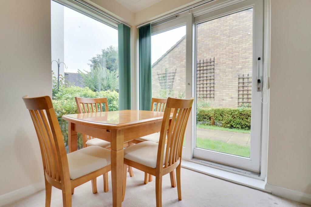 Additional property image - High Wych Road, Sawbridgeworth, CM21
