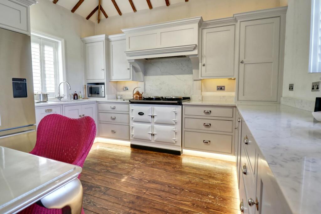 Additional property image - Old Harlow, CM17