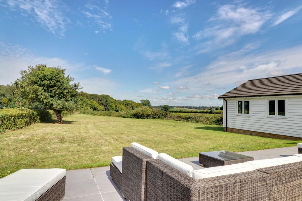 Additional property image - Old Harlow, CM17