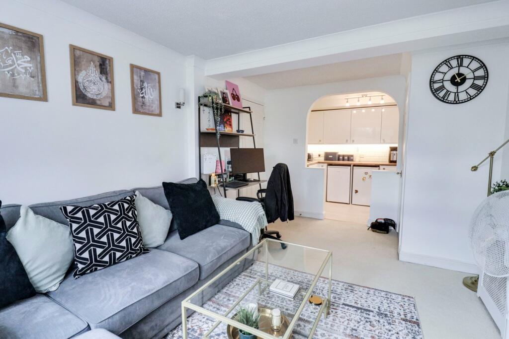 Additional property image - Sheering Lower Road, Sawbridgeworth, CM21