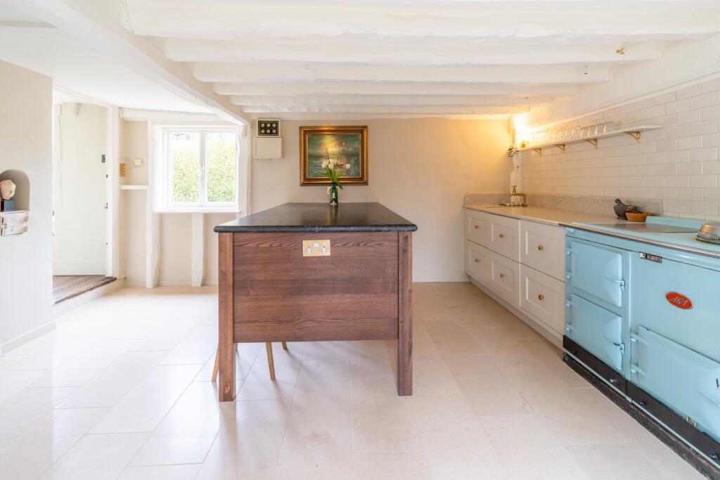 Additional property image - Sheering Mill Lane, Sawbridgeworth, CM21