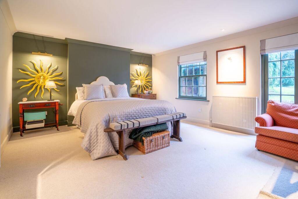 Additional property image - Sheering Mill Lane, Sawbridgeworth, CM21