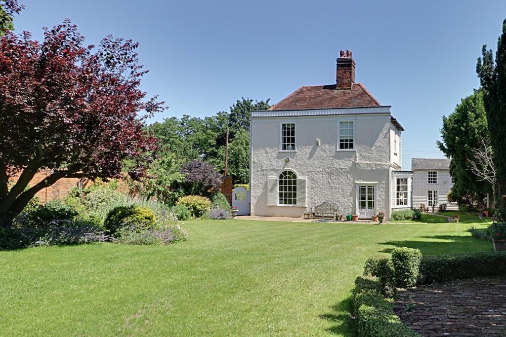 Additional property image - Sheering Mill Lane, Sawbridgeworth, CM21
