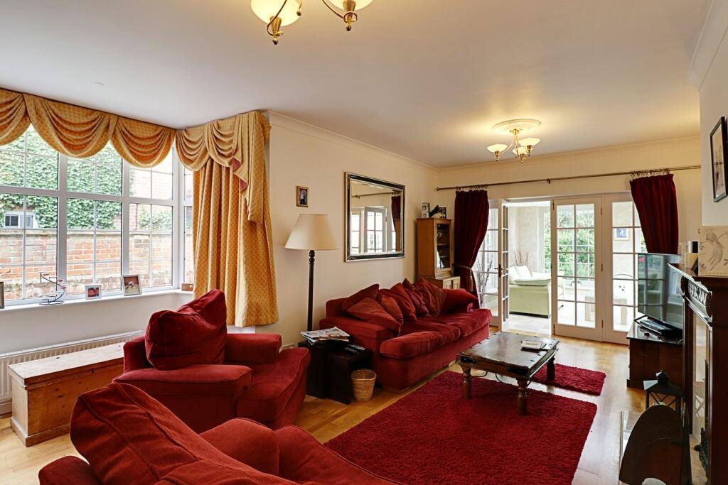 Additional property image - Essex, DUNMOW, CM6