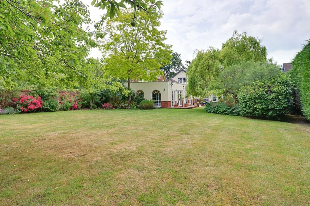 Additional property image - Essex, DUNMOW, CM6